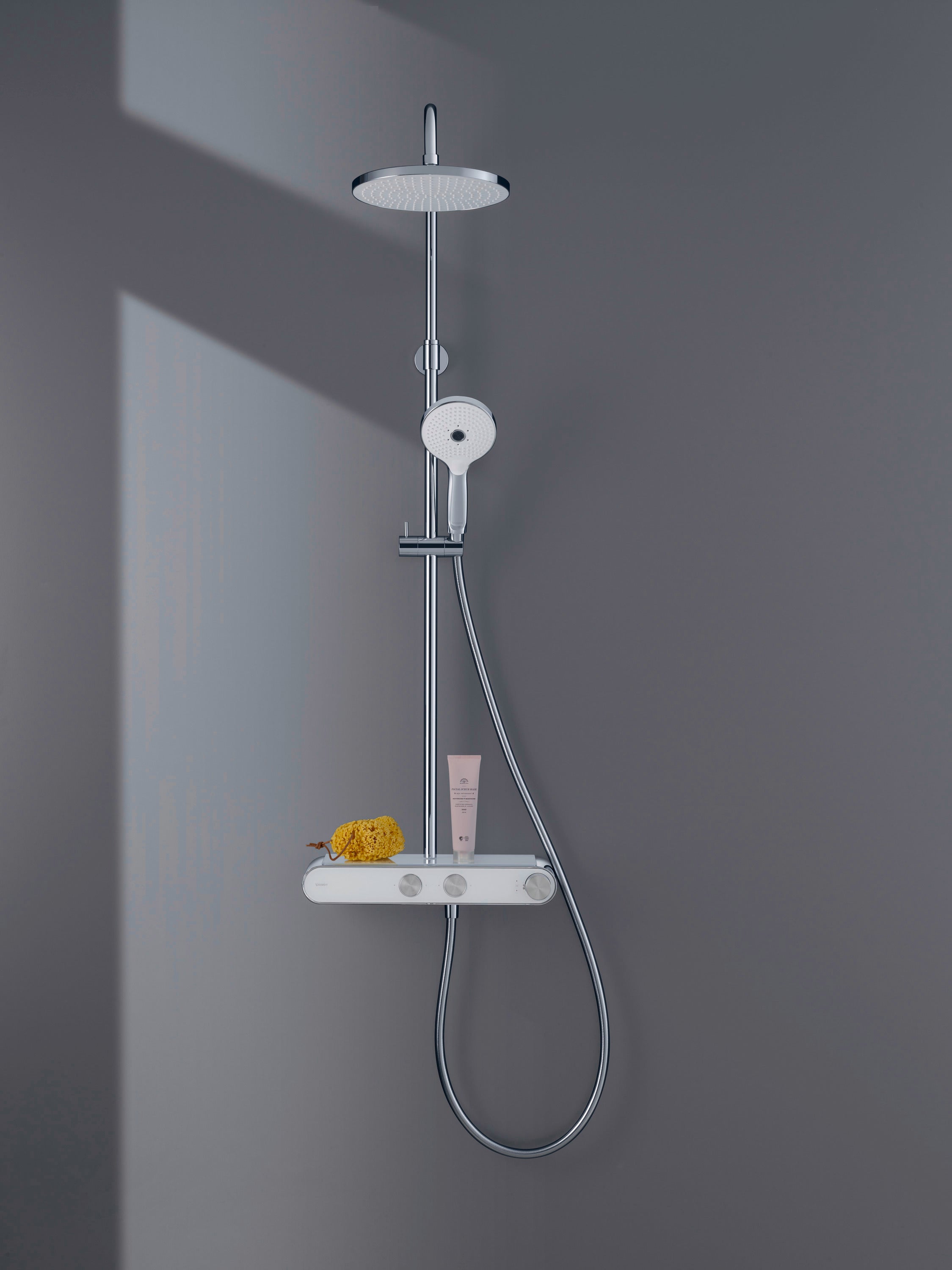 Duravit douchesysteem met thermostaat en glazen planchet